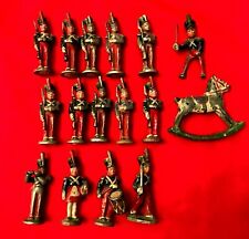 Lot de 16 "FANFAN" Marque  Quiralu.