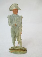 Halbplastische Figurine en