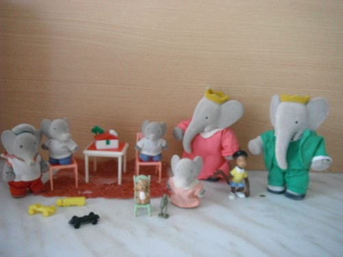 Figurines famille babar - famille,