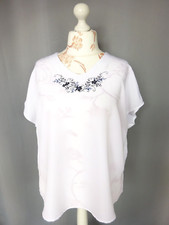 Blouse DAXON satiné blanc motif fleurs Taille XXL FR54 US22 UK26 EUR52