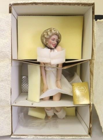Franklin mint heirloom - franklin,