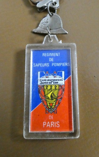 Ancien porte clé sapeurs - porte,