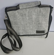 Mon Bebe Diaper Changing