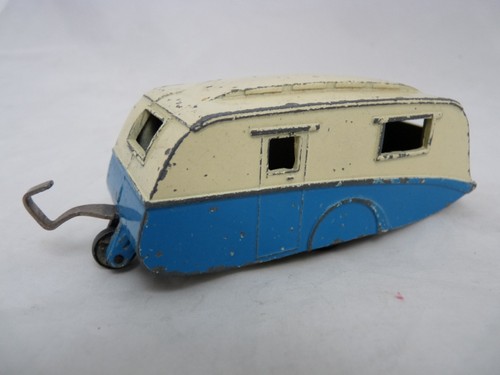 Voiture caravane dinky toys - voiture,