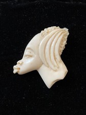 ART DECO c1930 CAMEE SCULPTÉ