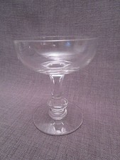 Coupe a champagne ancienne en cristal