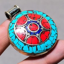 Pendentif bijou népalais fait