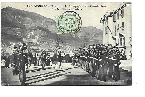 Monaco revue la - la, compagnie