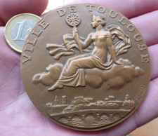GROSSE MEDAILLE  VILLE TOULOUSE - ROTARY INTERNATIONAL - BORDEAUX -1981- GUIRAUD
