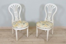 Paire de chaises style Louis