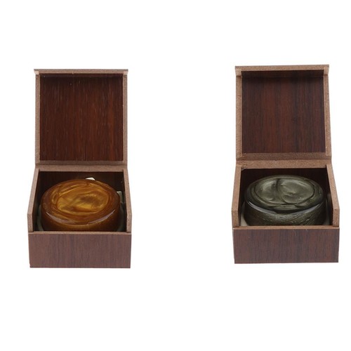 Colophane avec boîte pour