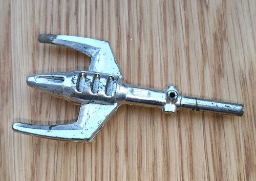 Part arme trident - part,