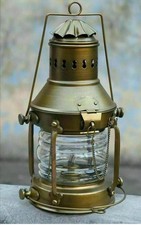 Lampe à pétrole mineure en