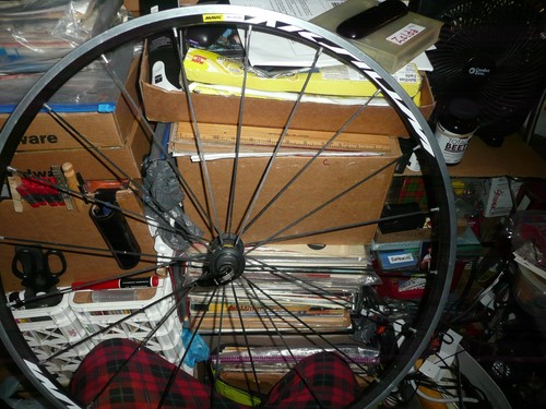 Mavic aksium racing bicycle - racing,