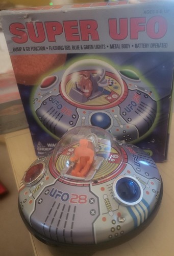 Schylling super ufo battery - ufo,