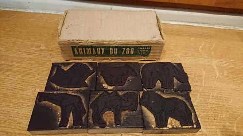 Boîte tampons scolaire - boîte,