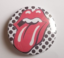 BADGES EPINGLE PINS BUTTON ROLLING STONES TONGUE RARE