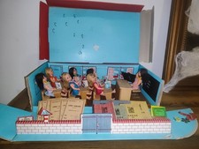 Ancien jouet école salle de classe Weber 1960