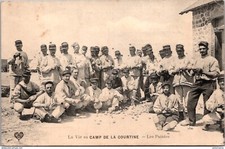 S21066 cpa 23 Camp Militaire de La Courtine - Les Patates