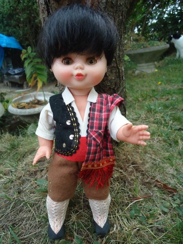Poupee folklorique basque - poupee,