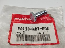 vis spéciale porte couronne