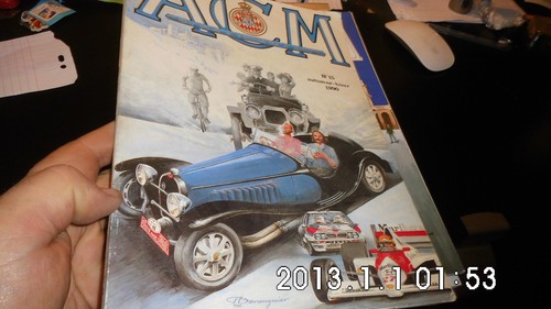 Revue officielle - , de