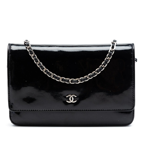Chanel cuir verni wallet on - wallet,