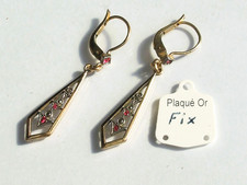 TRES BELLES BOUCLES PENDANTS