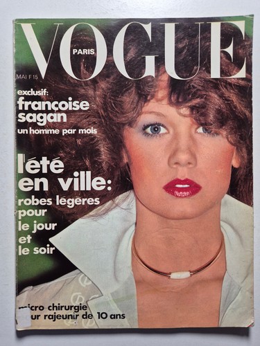 Magazine mode fashion - , vogue