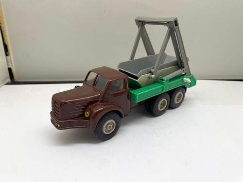Ancien rare norev plastique - rare,