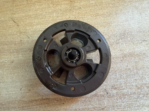Plateau embrayage moto - un,