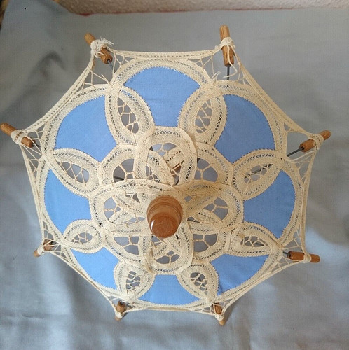 Ancienne belle ombrelle - ombrelle, jouet