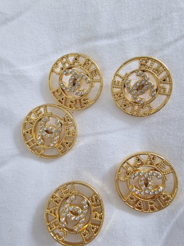 Boutons chanel - 5,