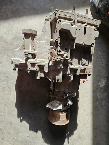 Mitsubishi pajero 2002 diesel - mitsubishi,