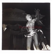 FRANCE Spectacle Cabaret PARIS