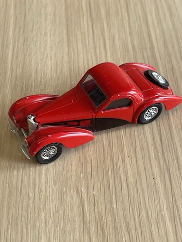 Voiture miniature bugatti - voiture,