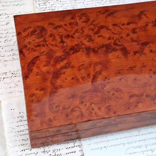 Coffret boîte bois de - /,