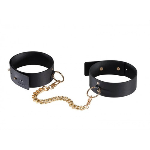 Menottes noires pour les