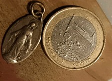 Médaille Religieuse Ancienne