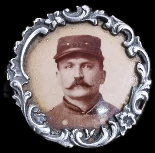 Broche guerre - broche,