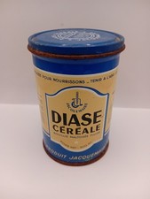 Boîte en métal ancienne pour