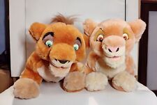 Lot de 2 Peluches parlantes interactives Le roi lion Kovu et Kiara