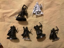 4 rohirrim avec arc et 2 avec