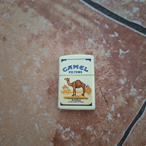 Briquet camel type zippo - camel,