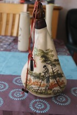 gourde  en FAIENCE Basque  Cazalas