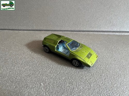 Ancienne voiture miniature - ancienne,