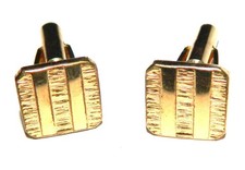 jolie paire de boutons de