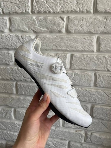New bicycle cycling showcase - new,