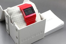 Montre numérique pour homme