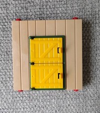 PIECE DETACHEE MUR AVEC PORTE PLAYMOBIL PONEY RANCH  ECURIE